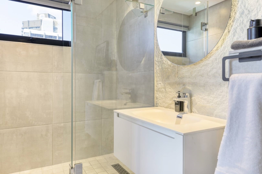 2 Bedroom Property for Sale in De Waterkant Western Cape